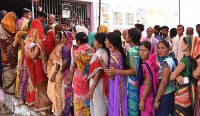 Lok Sabha polls: 44.73% voter turnout till 3pm, no major untoward incident