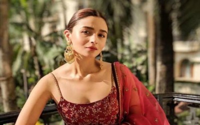 Complexity in Kalank grabbed my attention immediately: Alia Bhatt