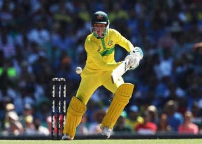 Australia set 289 as target for India in Sydney