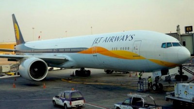 Etihad shows interest in buying Jet Airways