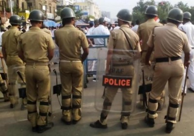 Seven injured in BJP-CPI(M) clash near Thalassery