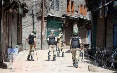 Encounter ensues in south Kashmir's Tral area