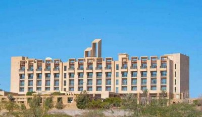 Pakistan: Militants storm five star hotel in Gwadar