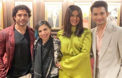 Priyanka Chopra Jonas pose with Farhan Akhtar, The Sky Is Pink director at TIFF