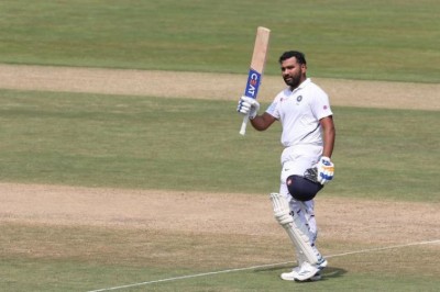 First Test: India 324/1 at lunch, Rohit Sharma 176