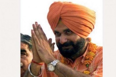 Badal demands registration of sedition case against Navjot Sidhu