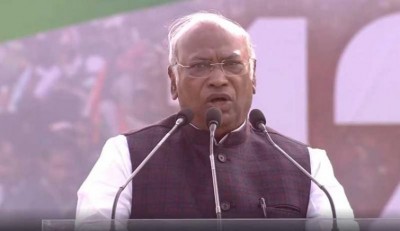 BJP trying to sabotage non-BJP govts: Mallikarjun Kharge