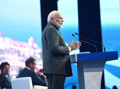 PM Modi reaches Bengaluru to witness Chandrayaan 2's soft landing on moon