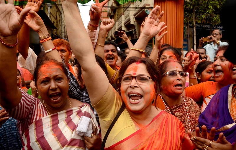 BJP celebrates victory in Kolkata