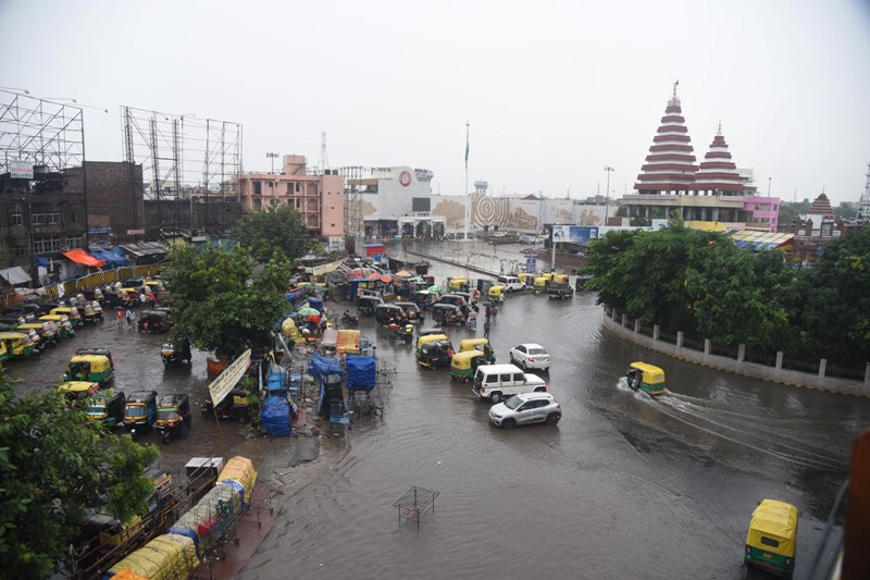 Heavy monsoon rain in Patna