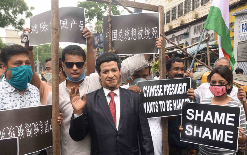 Kolkatans demonstrate against China