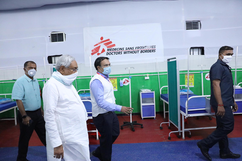 Patna: CM Nitish Kumar visits COVID-19 treatment center