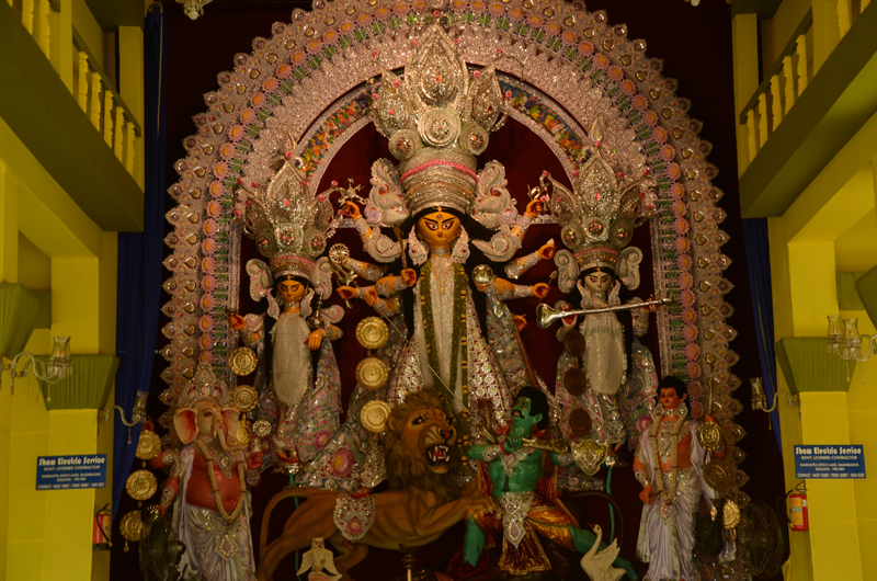 Durga Puja 2020 in Kolkata amid Covid-19
