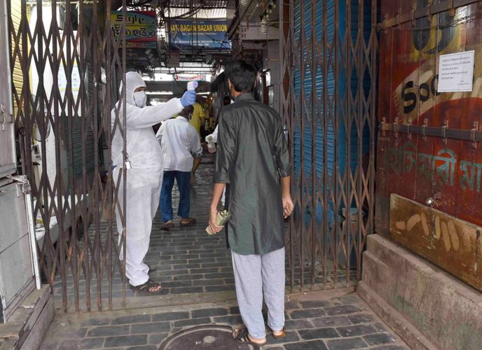 Downpour during lockdown in Kolkata
