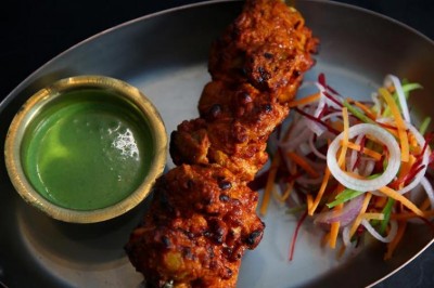 Check out the Lohri party at JW Marriott Kolkata with tradtional food and music