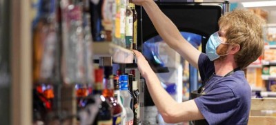 â€˜Lockdown generationâ€™ of young workers will need extra help after COVID-19, urges UN labour chief