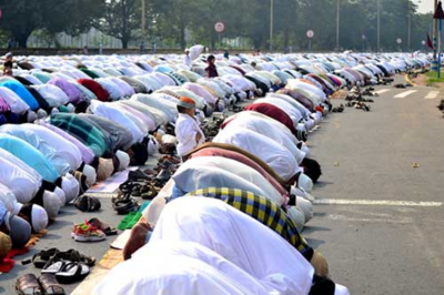 Shia Central Waqf Board chairman suggests cremation of Muslims dying of coronavirus: Report