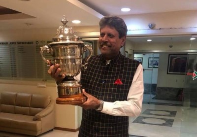 Former Indian skipper Kapil Dev suffers cardiac arrest, undergoes angioplasty surgery