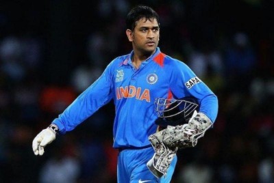 'Main Pal Do Pal Ka Shair Hoon': MS Dhoni bids adieu to international cricket