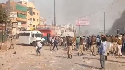 Fresh violence in parts of NE Delhi, death toll mounts to 27