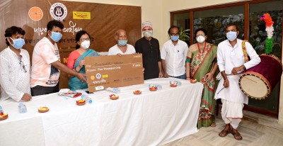 Durga Puja: Gariahat Hindustan Club supports artists amid economic crisis