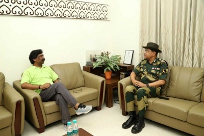 BSF director general Rakesh Asthana meets Jharkhand CM Hemant Soren