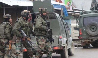 Jammu and Kashmir: Troops kill 3 militants, four soldiers martyred during encounter  at LoC in Kupwara