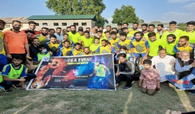 Jammu and Kashmir: Exhibition football match played in Sopore