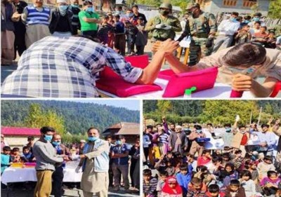 Jammu and Kashmir: Arm-wrestling competition held in Nowgam,Handwara   
