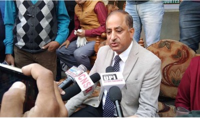 Jammu and Kashmir: Dir Horticulture Kashmir plants fruit trees in Anganwadi Centre Krimshore