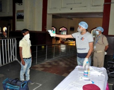 COVID-19 cases surpass 22k mark in Gujarat, 38 die in last 24 hours