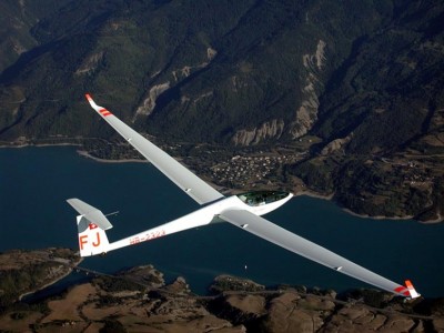 Glider crashes at Dumka airport, killing engineer; pilot serious