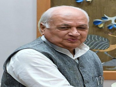 After Kerala govt moves SC against CAA, Governor Arif Mohammed Khan seeks report