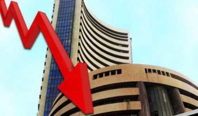 Indian Market witnesses massive fall: Sensex crashes 1,101 points, Nifty below 11,300