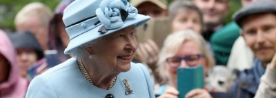 Queen agrees to let Prince Harry and Megan have independent lives