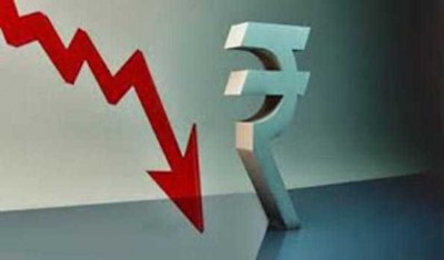 Rupee falls 7 paise against USD