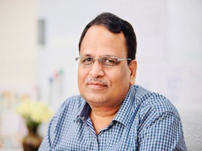 Delhi health minister tests Covid-19 positive