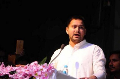 PM Modi did nothing for Bihar but still Nitish appreciating him:Tejaswi