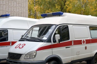 Eight month pregnant woman dies in ambulance after hosps deny admission in UP's Noida