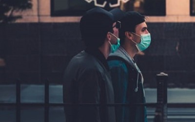 WHO alerts weekly cases in Europe eclipse March peak