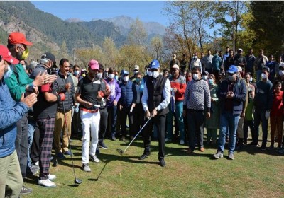 J&K: Pahalgam autumn festival concludes