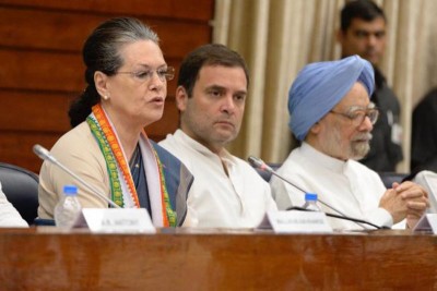Sonia Gandhi resignation speculation: CWC meet today, Congress leaders debate over president's post