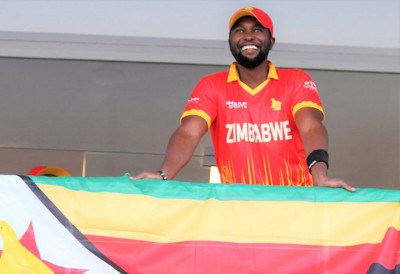 Former Zimbabwe captain Elton Chigumbura to retire from international cricket after T20 series against Pakistan 