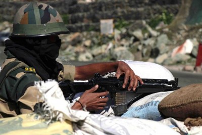 BSF nabs Indian national attempting to cross over Pakistan to meet girlfriend
