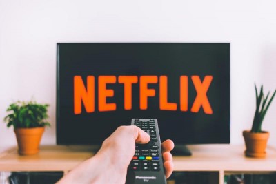 Govt issues order to bring online portals, content providers under regulation