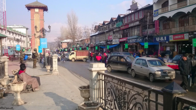 Jammu and Kashmir: Police prevents BJP workers from hoisting flag in Lal Chowk