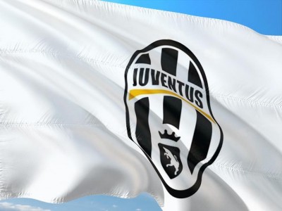 Juventus sign Swedish midfielder Kulusevski