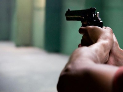 TMC lady councillor shot at in party office near Kolkata