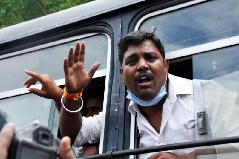 Lucknow: Aam Admi Party workers protest aganist the death of a dalit youth