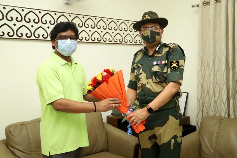 BSF director general Rakesh Asthana meets Jharkhand CM Hemant Soren